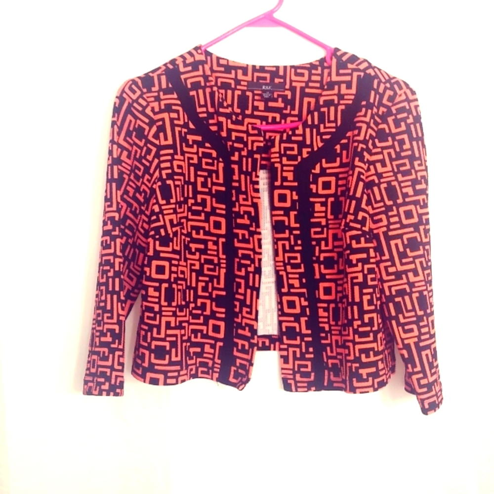 FREE When Bundled!! R & K cropped geometric cardigan jacket